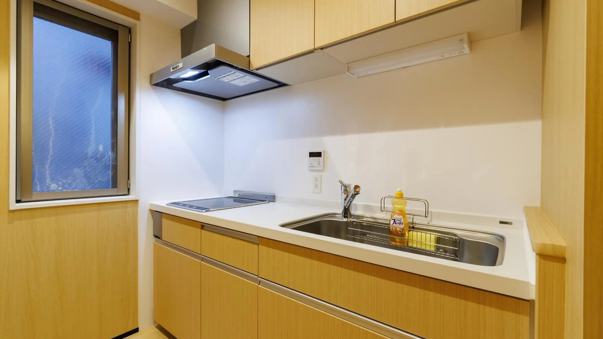 Comforts81 Shinsaibashi Osaka 0*,