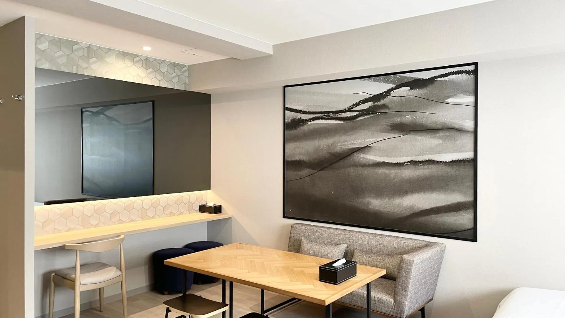 Apartment Comforts81 Shinsaibashi Osaka