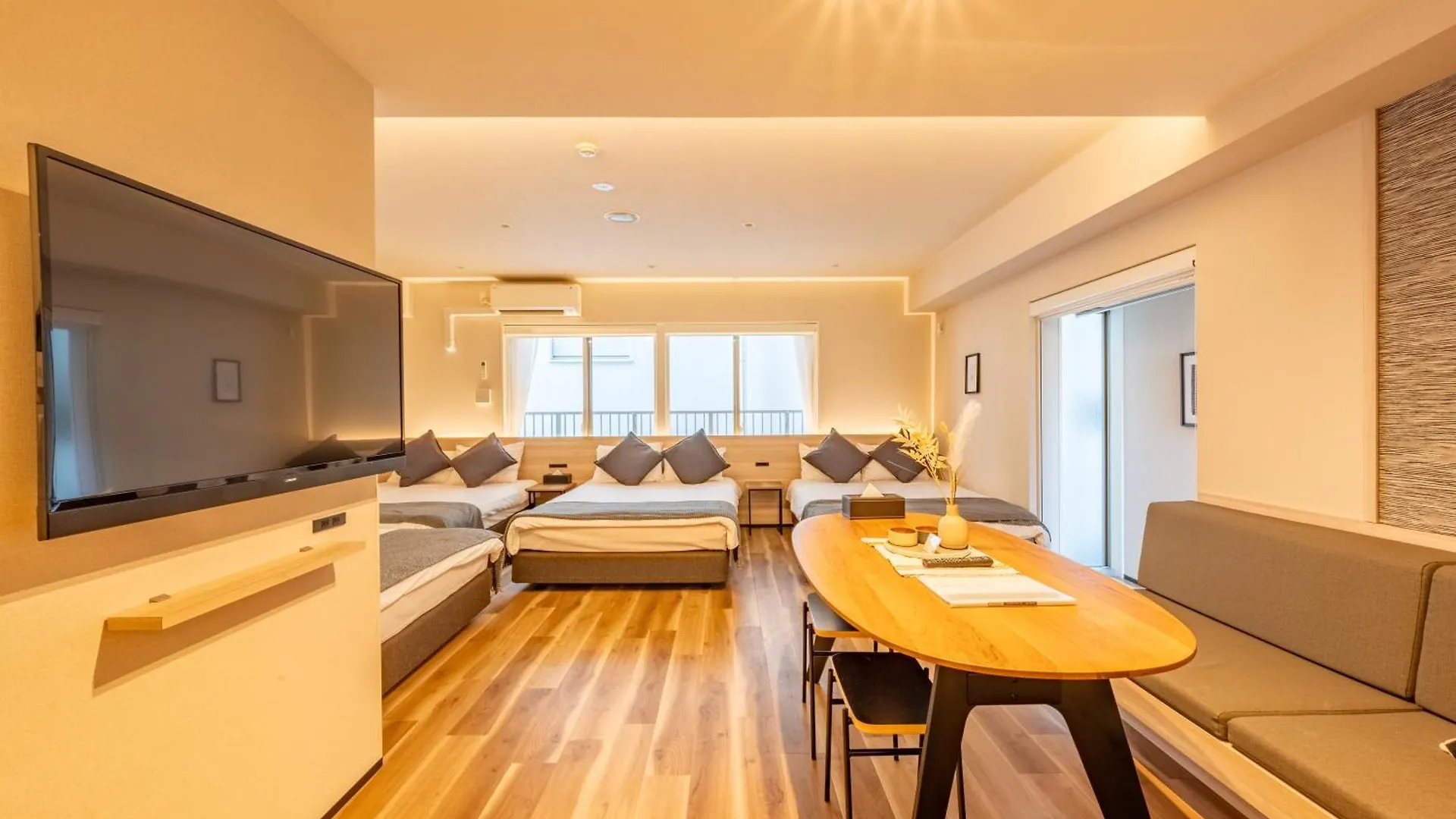 Apartment Comforts81 Shinsaibashi Osaka